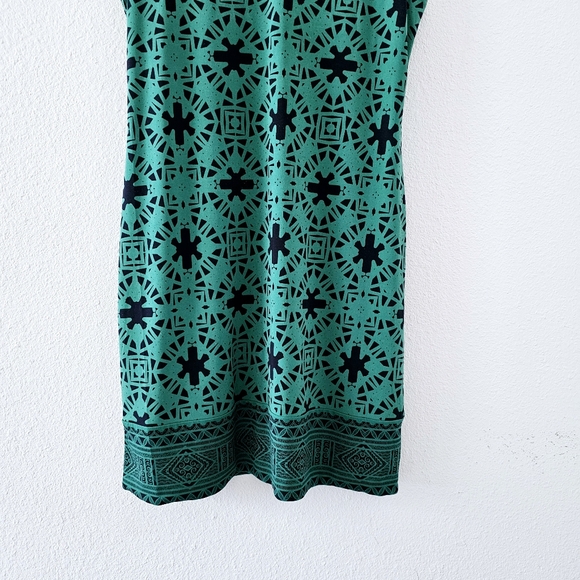 Magnolia GRACE Stitch Fix reversible dress size L green navy sleeveless print - Picture 5 of 12